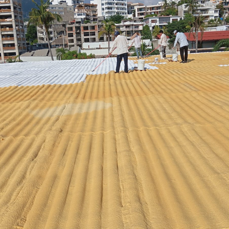 Aplicación de espuma de poliuretano